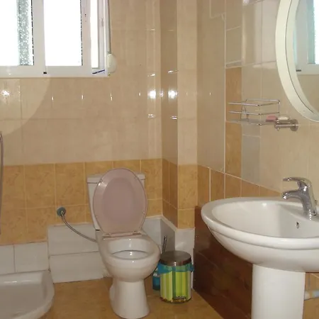 Hakuna Matata Hostel Sarande