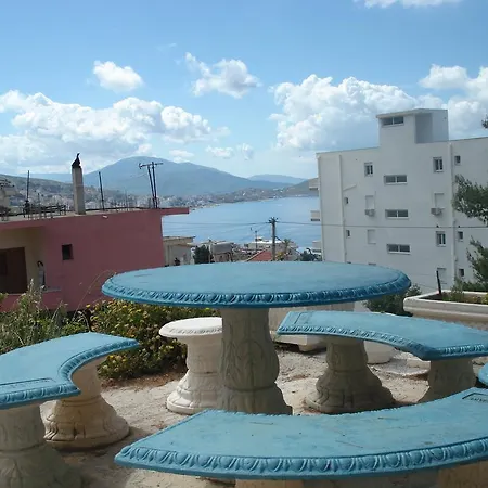 Hakuna Matata Hostel Hostel Sarande