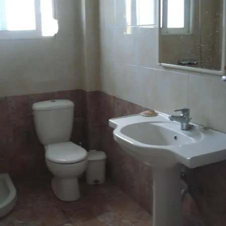 Hostal Hakuna Matata Hostel Sarandë