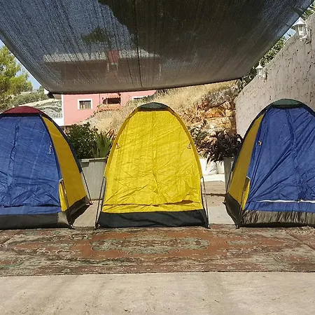 Hostel Hakuna Matata Hostel Sarande