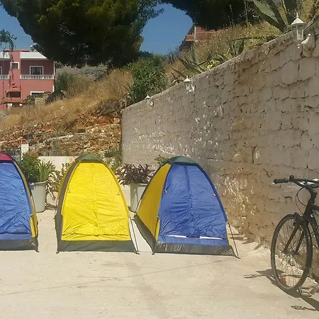 Hakuna Matata Hostel * Saranda